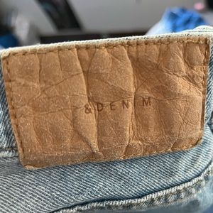 Boyfriend light wash ripped jeans size 18